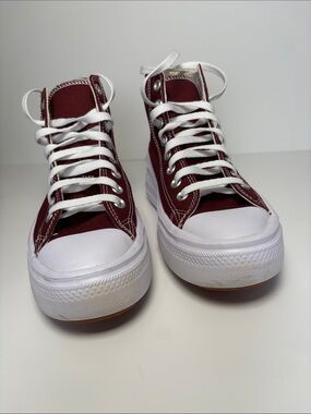 Converse High Top Sneakers in Burgundy and White